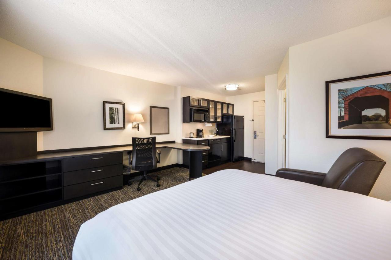 Sonesta Simply Suites Detroit Ann Arbor Exterior photo